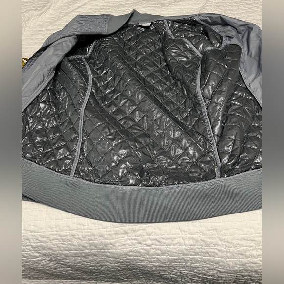 Columbia, women’s size L quilted jacket, gray colour. - Picture 6 of 10